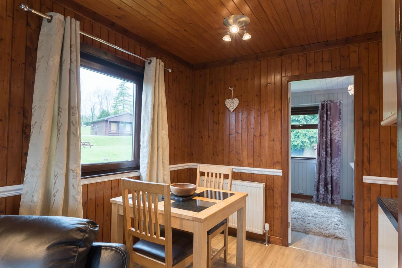 Bluebell Lodge 9 With Hot Tub Newton Stewart Exteriör bild